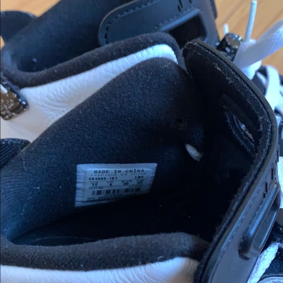 Jordan 6 Oreos (black and white) - Picture 4 of 5